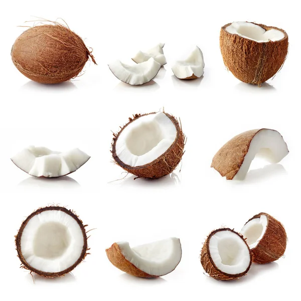 Conjunto de piezas de coco aisladas en blanco —  Fotos de Stock