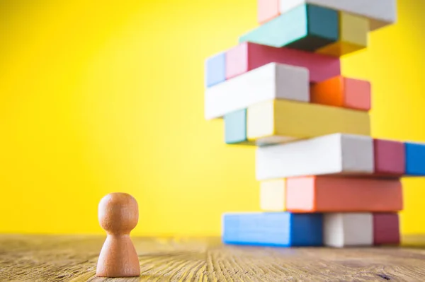 Metáfora Negocios Del Hombre Negocios Subiendo Escaleras Carrera Colores Sobre —  Fotos de Stock