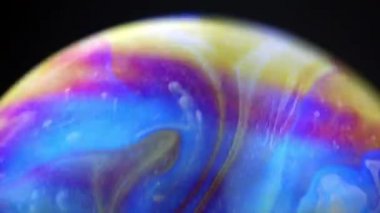 Özet akışı renginden hava kabarcığı kimyasal reaksiyon. Dünya üzerindeki hava hayal.