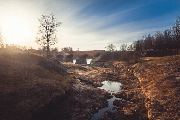 güzel eski Letonca şehir Kuldiga