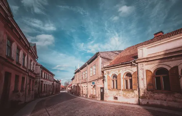 güzel eski Letonca şehir Kuldiga