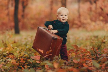 Küçük çocuk seyahat