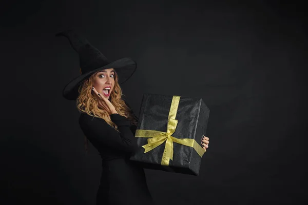 Vendredi Noir Sorcière Halloween Avec Chapeau Noir Sur Fond Noir — Photo