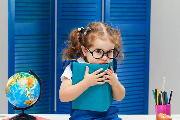 Smart Småbarn Kid Tillbaka Till Skolan Och Happy Time Söt — Stockfoto