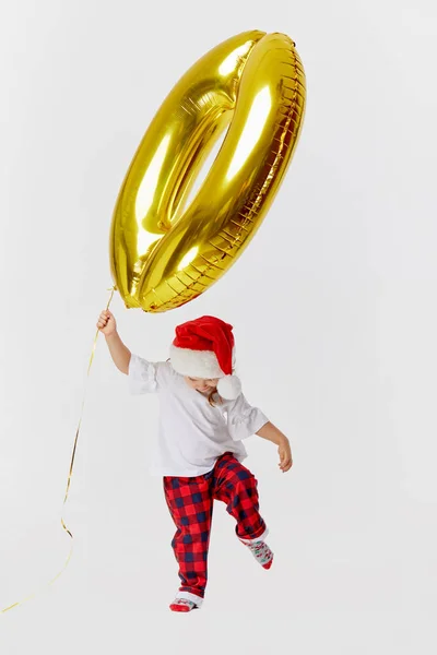 Portret Van Een Klein Kind Meisje Santa Hoed Hebben Plezier — Stockfoto