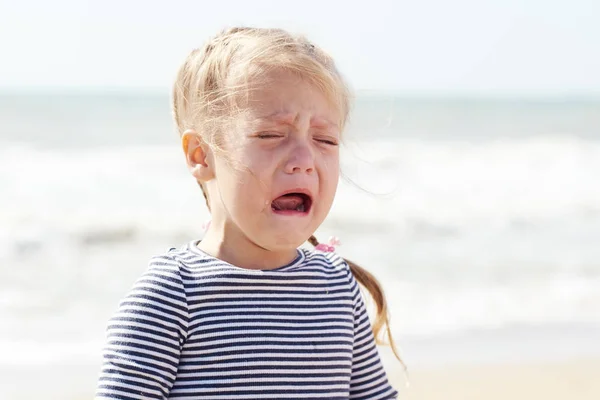 Portrait Sad Little Child Girl Crying Summer Beach Background Child — Stock Photo, Image