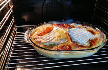 fırında tartiflette au reblochon