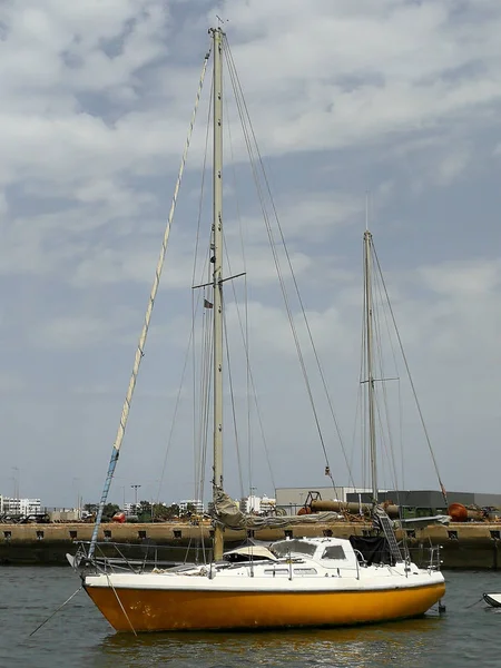 Veleros Anclados Puerto Olhao Purtugal 2017 Solo Uso Editorial —  Fotos de Stock