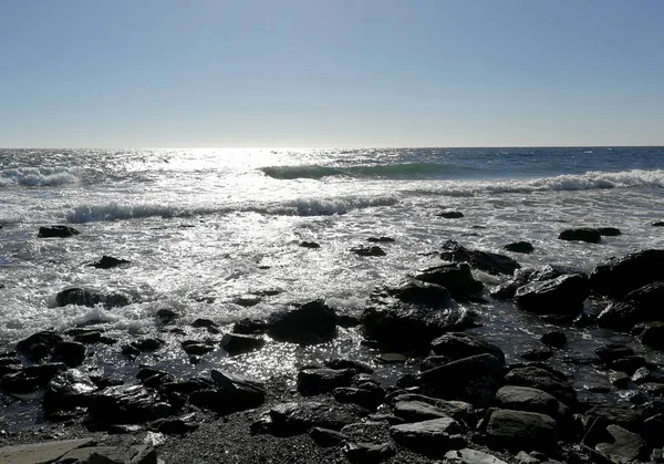 Підсвічування Моря Хвилями Металевим Кольором — стокове фото