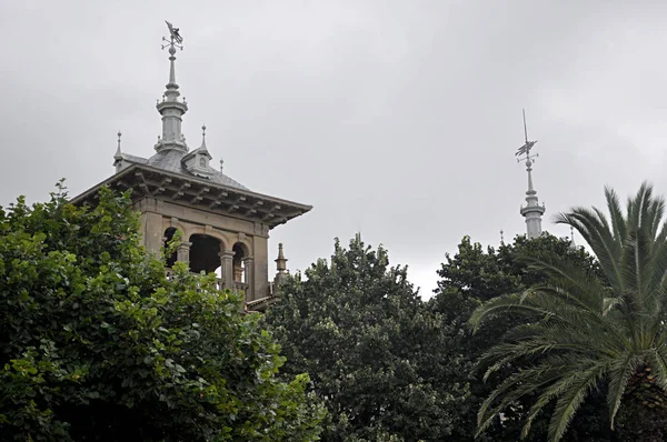 Torre Balconi Sulla Città Vecchia — Foto Stock