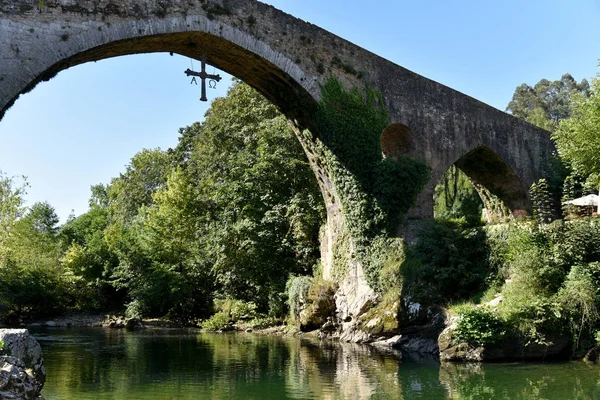 Římský Most Cangas Onis — Stock fotografie