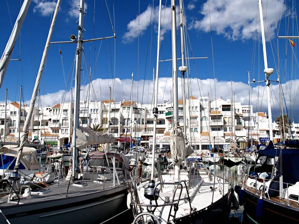 Barcos Anclados Puerto — Foto de Stock