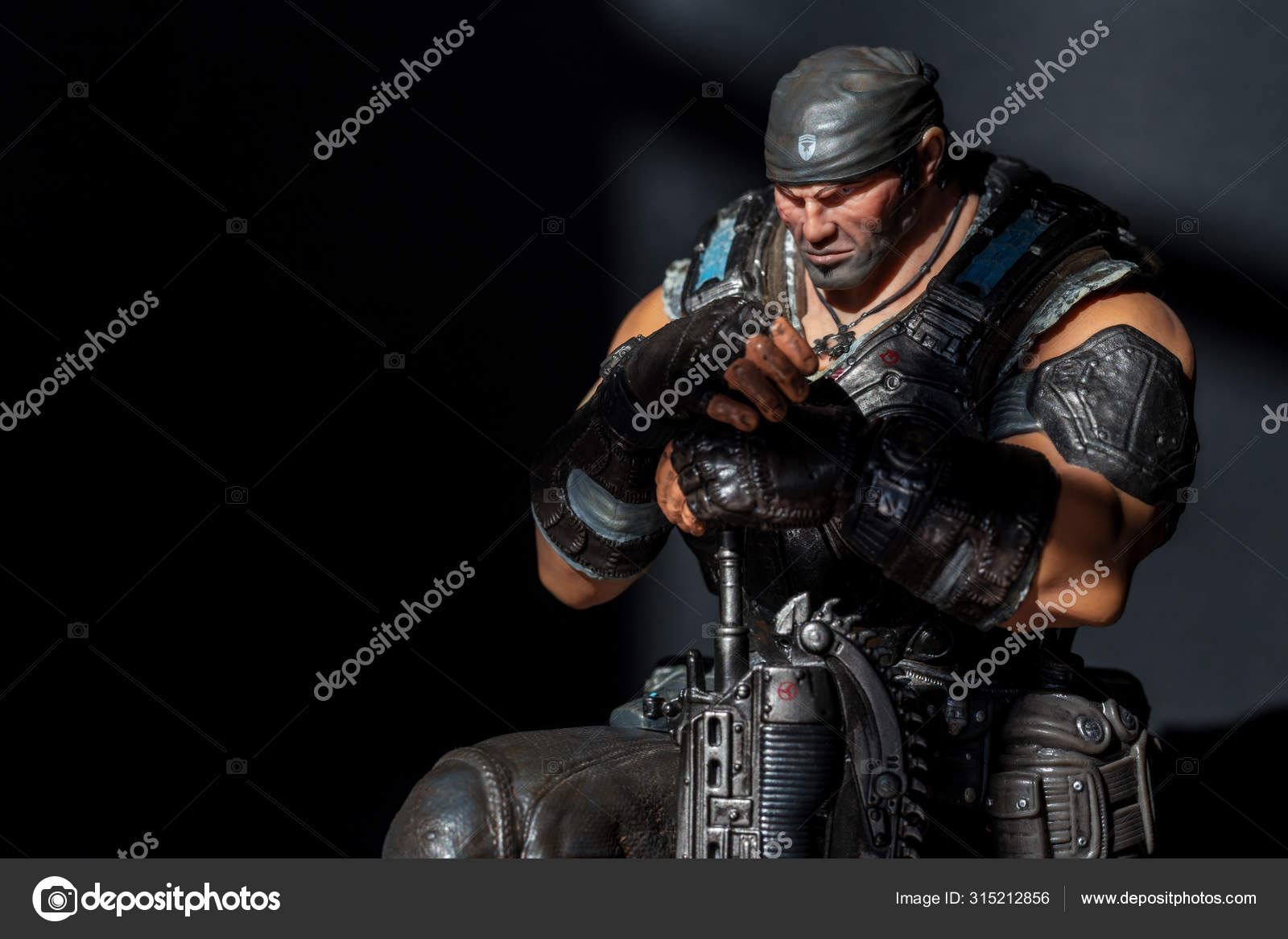 October 19 Marcus Fenix Collectors Edition Statue Gears War Xbox Stock Editorial Photo C Bisagraph Gmail Com October 19 Marcus Fenix Collectors Edition Statue Gears War Xbox Stock Editorial Photo C Bisagraph Gmail Com
