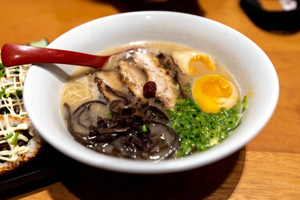 Tagliatelle Stile Giapponese Chashu Carne Maiale Tagliata Spessa Ramen Filippine — Foto Stock