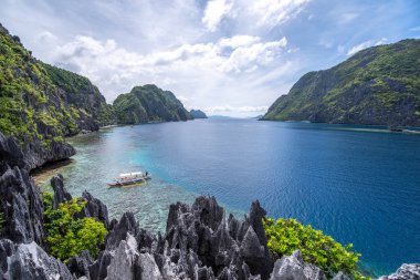 Güzel manzara modunda El nido Martinloc Tapınak, Palawan, Filipinler