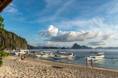 Kasım 7 komando Adası'nda tatil zevk 18,2018 insanlar bir El nido Palawan, Türkiye içinde plaj.