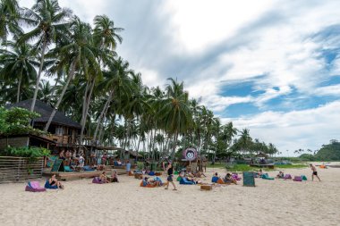 Kim El nido Palawan, Filipinler Nacpan plaj tatil 19 Kasım 2018 insanlar