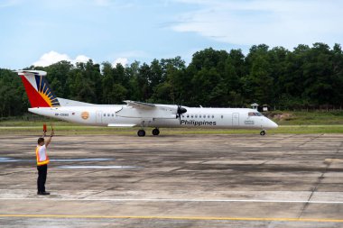 25 Aralık 2018 uçak yolcu, Palawan, Filipinler almaya San Vincente Havaalanı terminaline taşımak