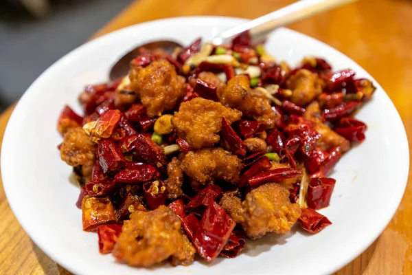 Chinese style spicy fried chicken — Stock Photo, Image