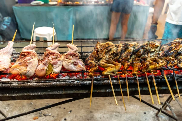 필리핀식 치킨 바베큐 — 스톡 사진