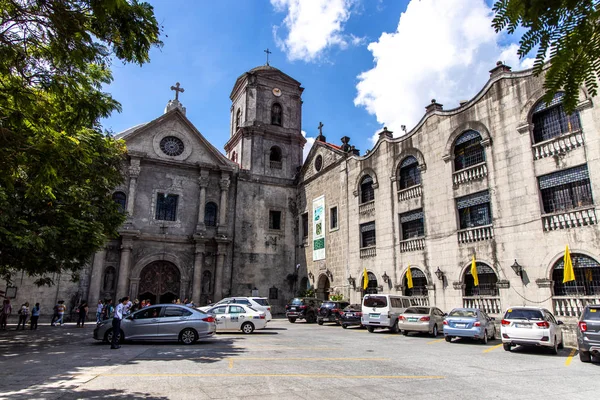 İntramuros San Agustin Kilisesi ziyaret İnsanlar, Manila, Filipinler, Haziran 9,2019