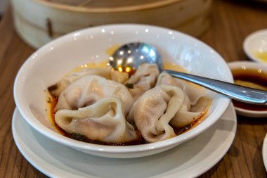 Soya soslu buğulanmış çörek