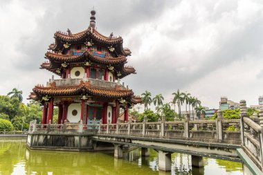 Barış Parkı, Taipei de güzel eski bina
