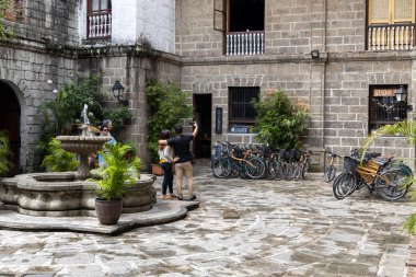 Casa Manila Intramuros bir hatıra fotoğraf çekmek İnsanlar, Manila, Filipinler, Eylül 15, 2019