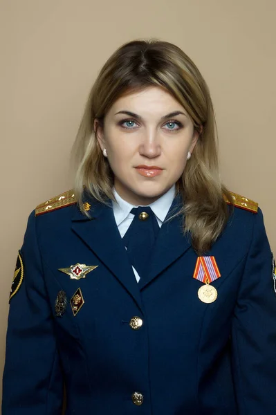 Militair Meisje Blond Uniform — Stockfoto