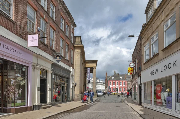 York England April 2018 Einkaufsviertel Entlang Der Blake Street Richtung — Stockfoto