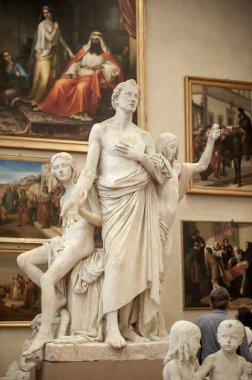 Floransa, İtalya - Ekim 2019: Lorenzo Bartolini 'nin alçı kalıpları Galleria dell' Accademia di Firenze 'deki Gipsoteca Bartolini' de sergilendi (Floransa Akademisi Galerisi), Floransa, İtalya