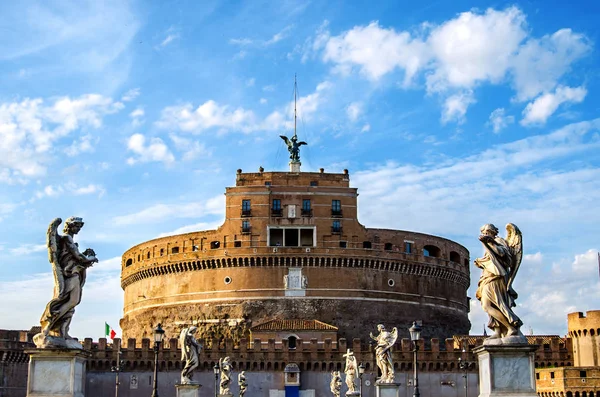Vista Castelo Angels Esculturas Caminho Para Ele Roma Itália — Fotografia de Stock