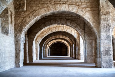 Ribat Sousse'un taş koridorları. Tunus. Kuzey Afrika.