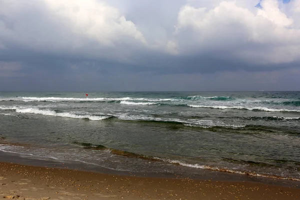 Ακτή Της Θάλασσας Της Μεσογείου Στα Βόρεια Του Ισραήλ — Φωτογραφία Αρχείου