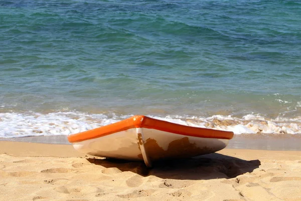 Kayak Orillas Del Mar Mediterráneo — Foto de Stock