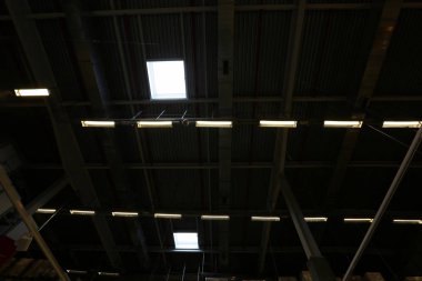 Bina geometrik inşaat metal ve cam 