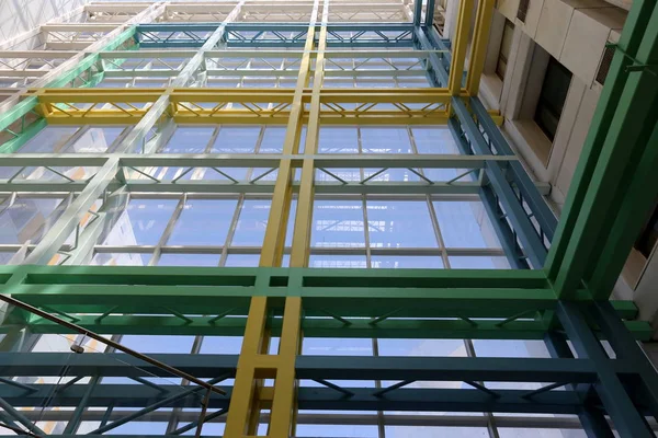 Bina geometrik inşaat metal ve cam 