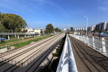 Demiryolu İsrail - trenlerin hareket için hizmet veren bir mühendislik yapısı 