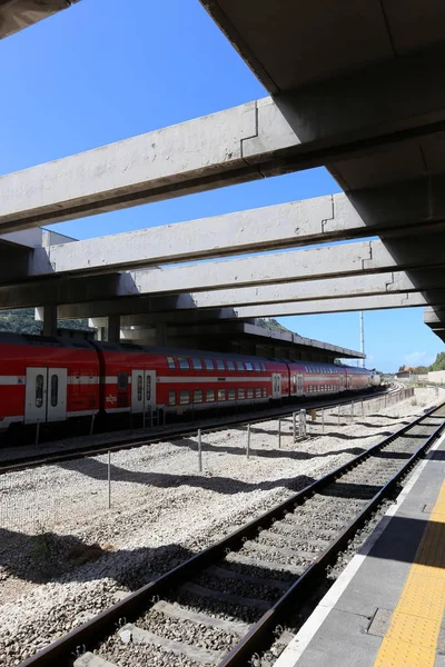 이스라엘 열차의 움직임에 서비스를 엔지니어링 — 스톡 사진