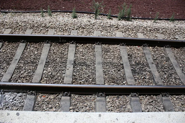 Demiryolu Srail Trenlerin Hareket Için Hizmet Veren Bir Mühendislik Yapısı — Stok fotoğraf