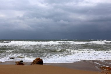 İsrail 'in kuzeyindeki Akdeniz kıyısında. 