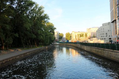Israil 'in kuzeyinde küçük, eyalet kasabasında peyzaj 