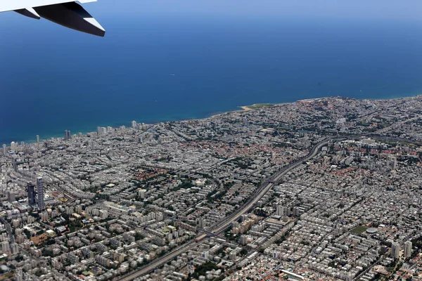 Pórtico Pode Ser Visto Asa Uma Aeronave Jato — Fotografia de Stock