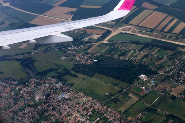 Ojo Buey Puede Ver Ala Avión Reacción —  Fotos de Stock