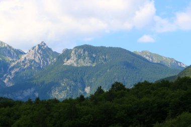 Julian Alps bir dağ, Kraina Sloven bölgesinde bulunan Alpler, mahmuz vardır. 