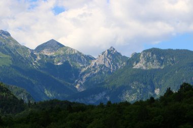Julian Alps bir dağ, Kraina Sloven bölgesinde bulunan Alpler, mahmuz vardır. 