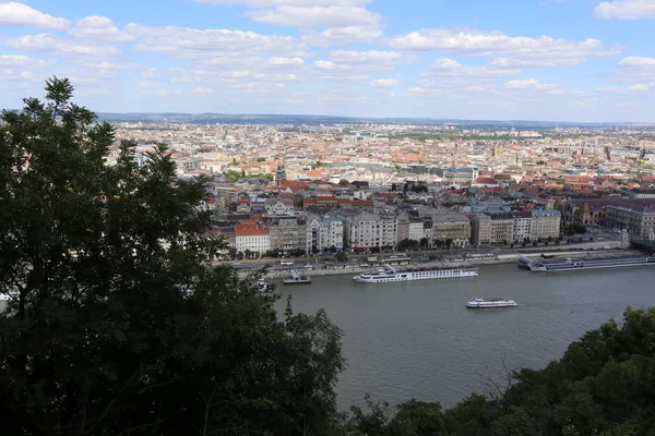 Gellrt Kopce Vidíte Dunaj Budapešť Hlavní Město Maďarska — Stock fotografie