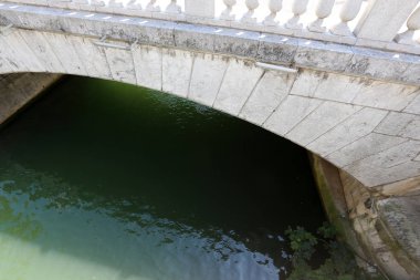 Merkezi Ljubljana, Slovenya başkenti Ljubljanica nehir akar 