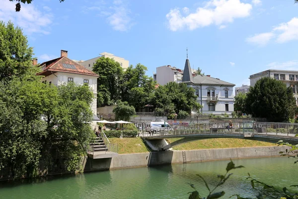 Merkezi Ljubljana, Slovenya başkenti Ljubljanica nehir akar 