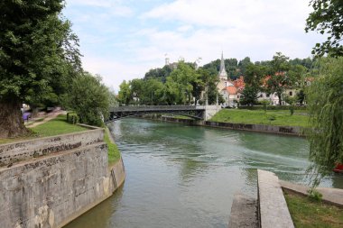 Merkezi Ljubljana, Slovenya başkenti Ljubljanica nehir akar 